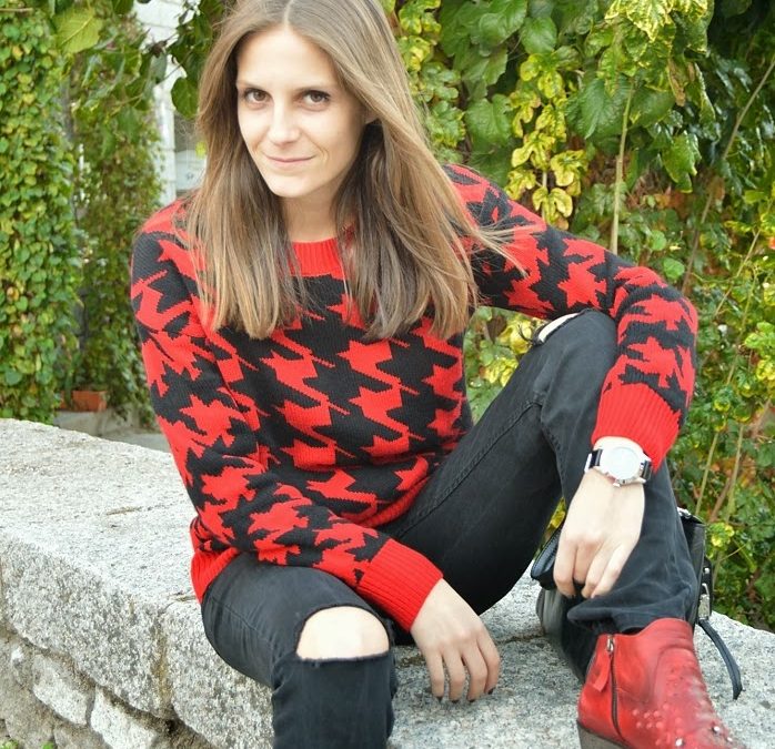 It’s a black and red combo