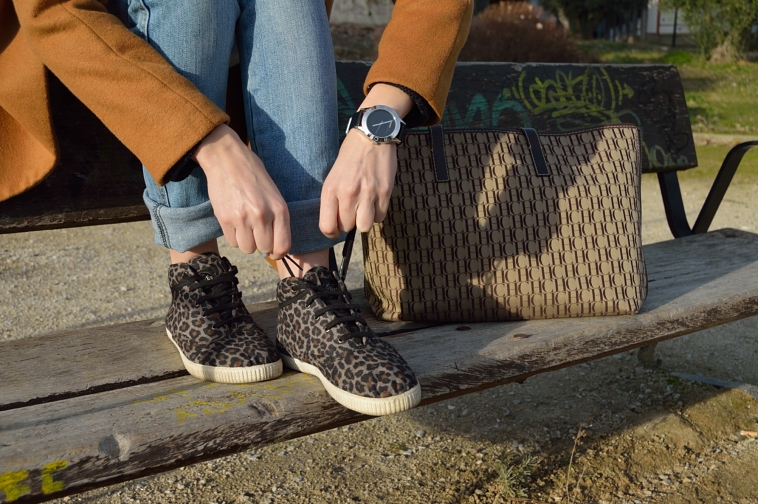 Wear it w/ sneakers 👟