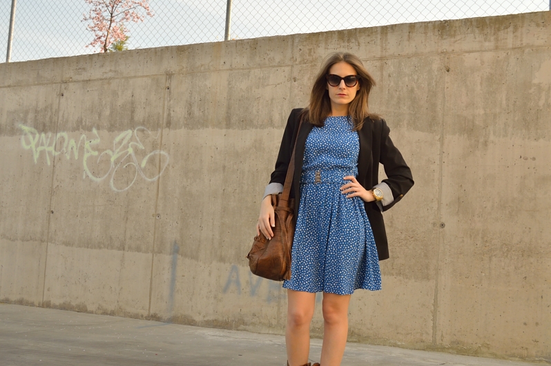 Simple look in my blue dress
