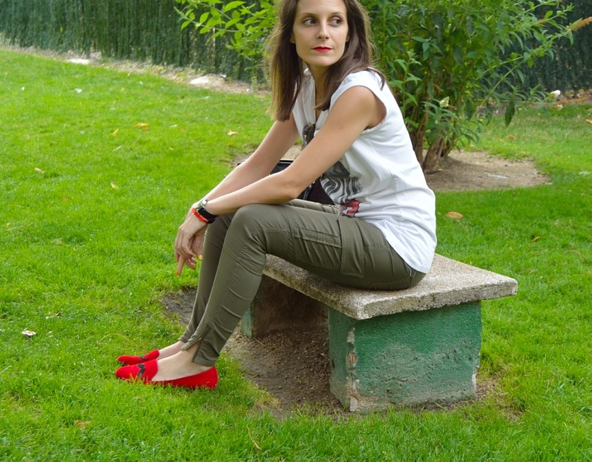 Lips and mustache ootd