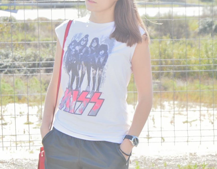 Fall light, fall in love